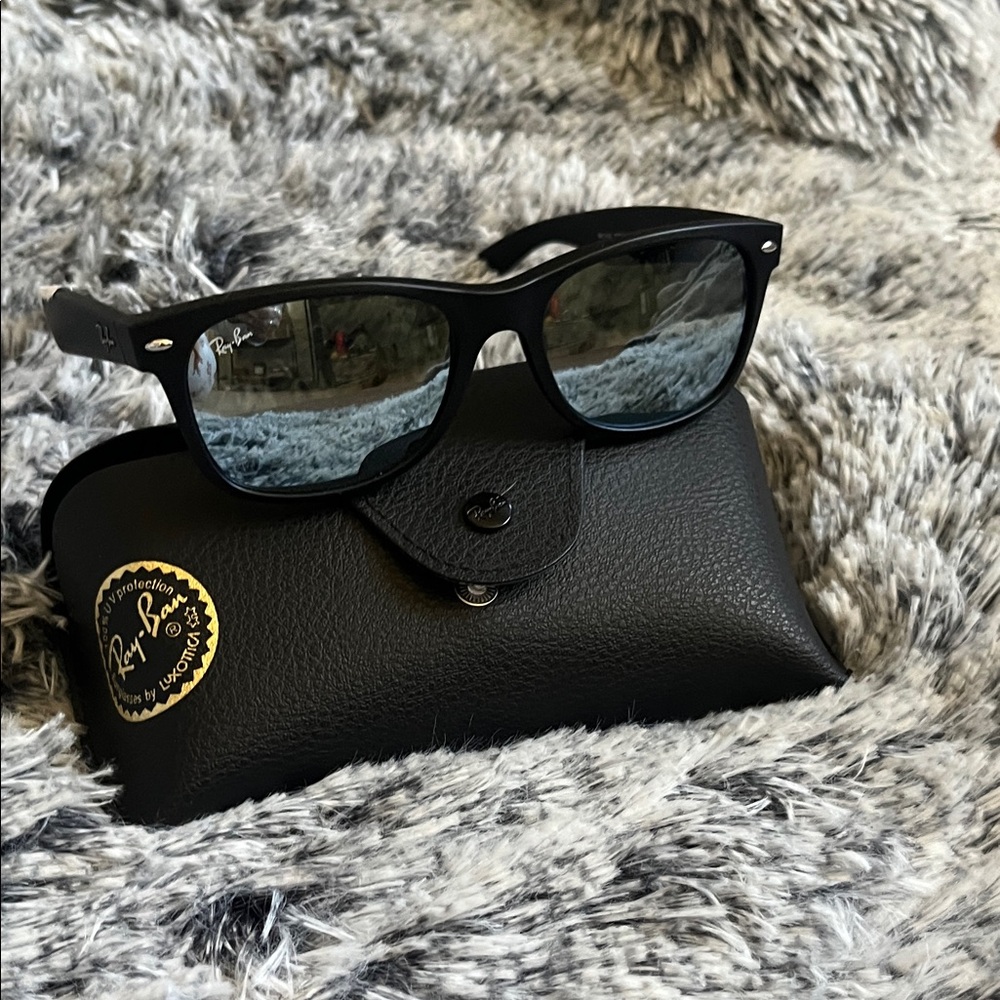 Ray-Ban Black and Silver Sunglasses